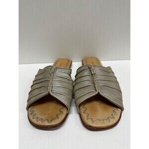 Robert Zur women size 9 M  slip on leather metal gold slides flat sandals